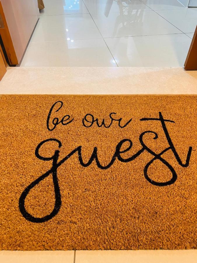 1 Bed Apartment With Sea View, Pool, Gym & Free Parking In Dubai Marina מראה חיצוני תמונה